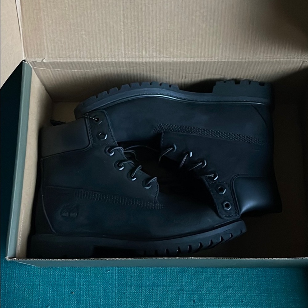 Women’s 6” Waterproof Boot